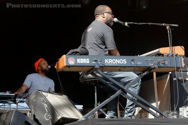 ROBERT GLASPER - 2022-08-27 - SAINT CLOUD - Domaine National - Scene de la Cascade - 